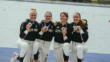 Frauen-Doppelvierer gewinnt Olympia-Bronze