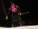 Biathlon Einzel: Vor vollem Haus nur knapp an der Medaille vorbei