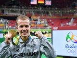 Fabian Hambüchen ist Olympiasieger am Reck